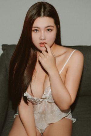 angelina全集在线观看高清_DVDHD高清在线观看